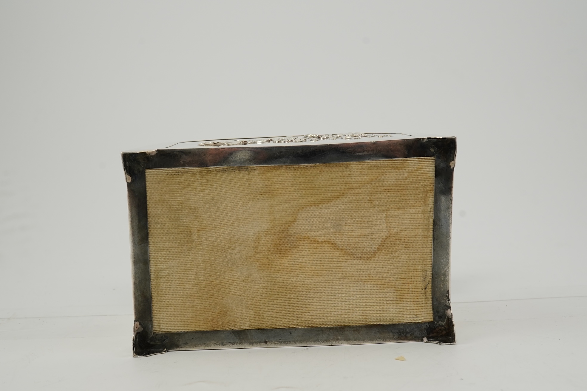 An Edwardian silver mounted jewellery casket, by William Neale & Son Ltd